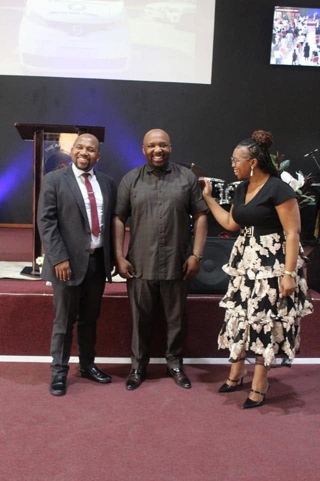 Assembly moment